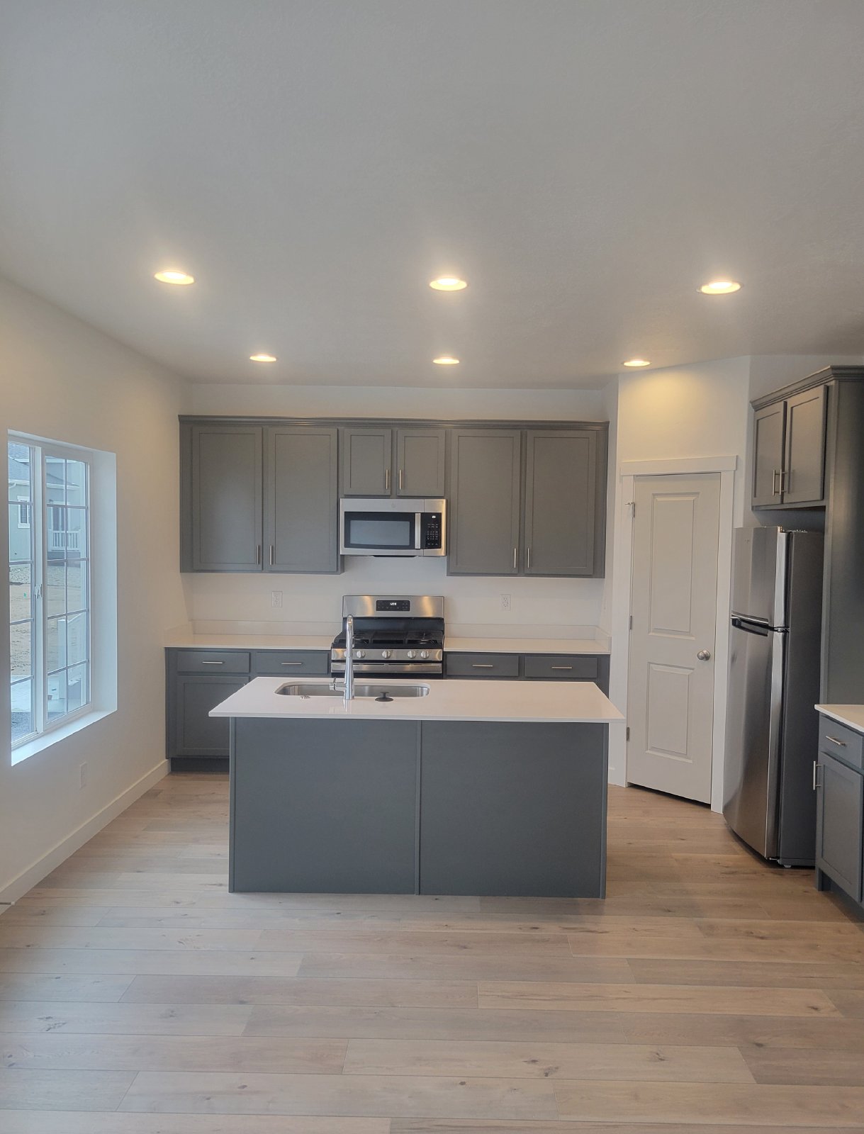 New 3 Bedroom West Haven Home! property image