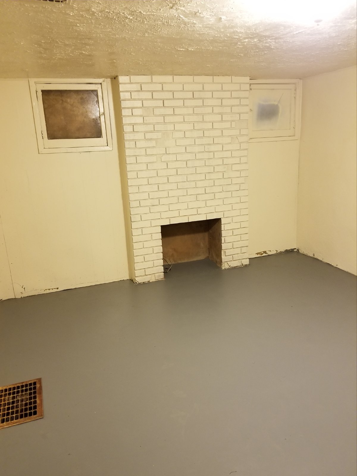 Updated 3 bedroom! property image