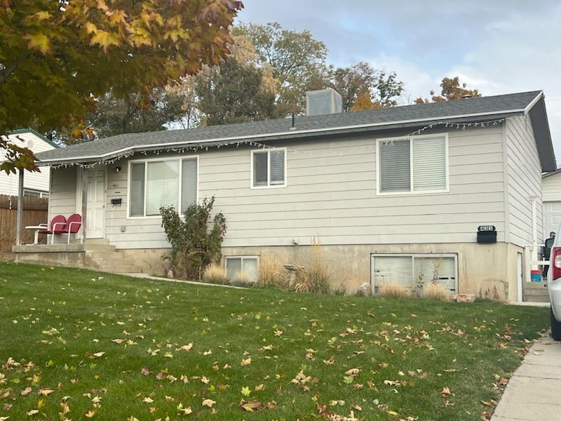 Upstairs 2 Bedroom Duplex! property image