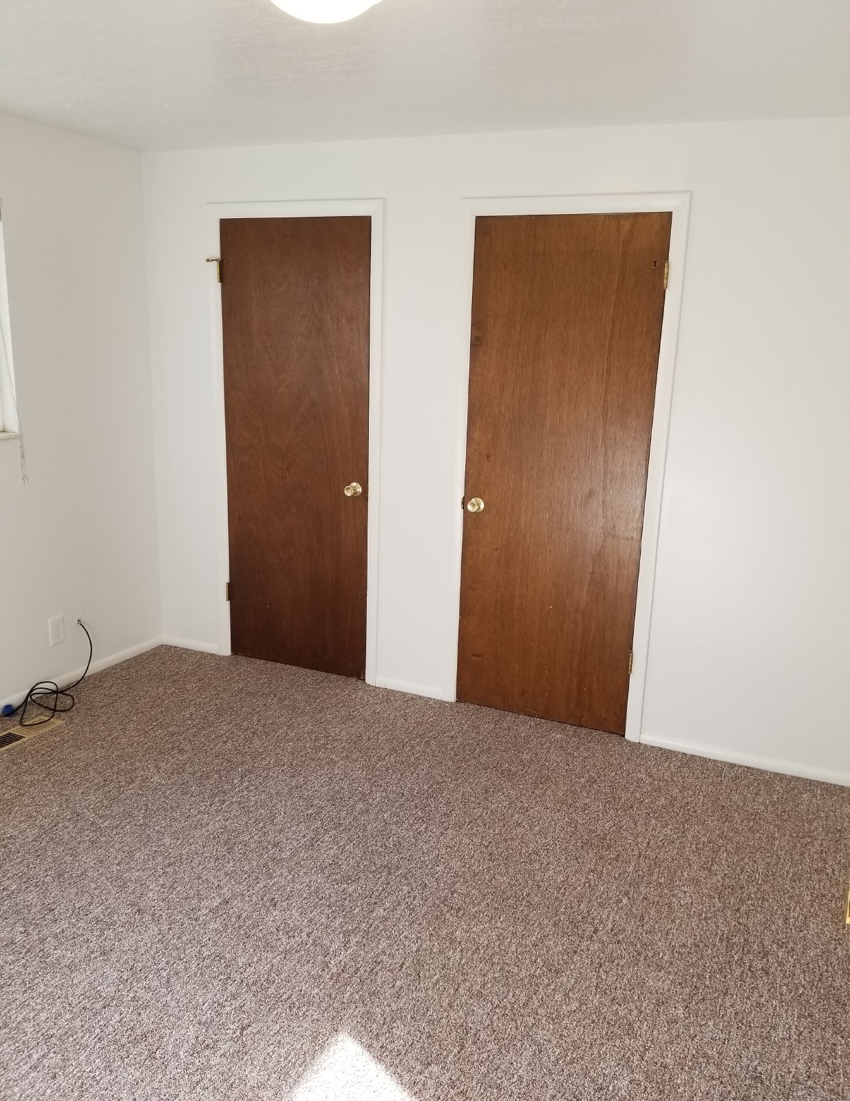 Upstairs 2 Bedroom Duplex! property image