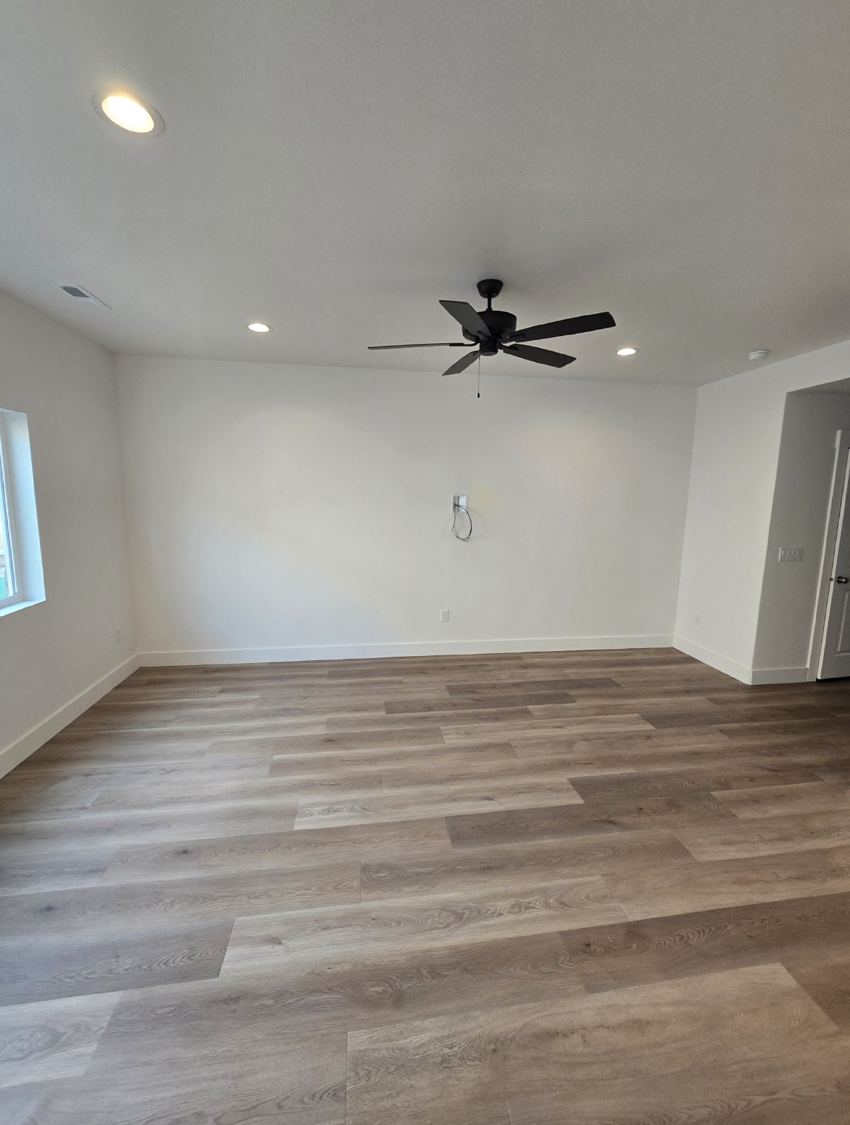 BRAND NEW WEST HAVEN TOWNHOUSE! property image