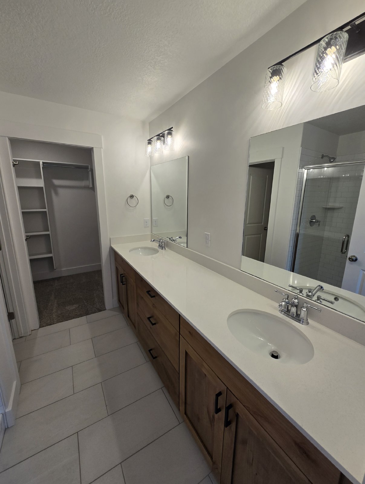 BRAND NEW WEST HAVEN TOWNHOUSE! property image