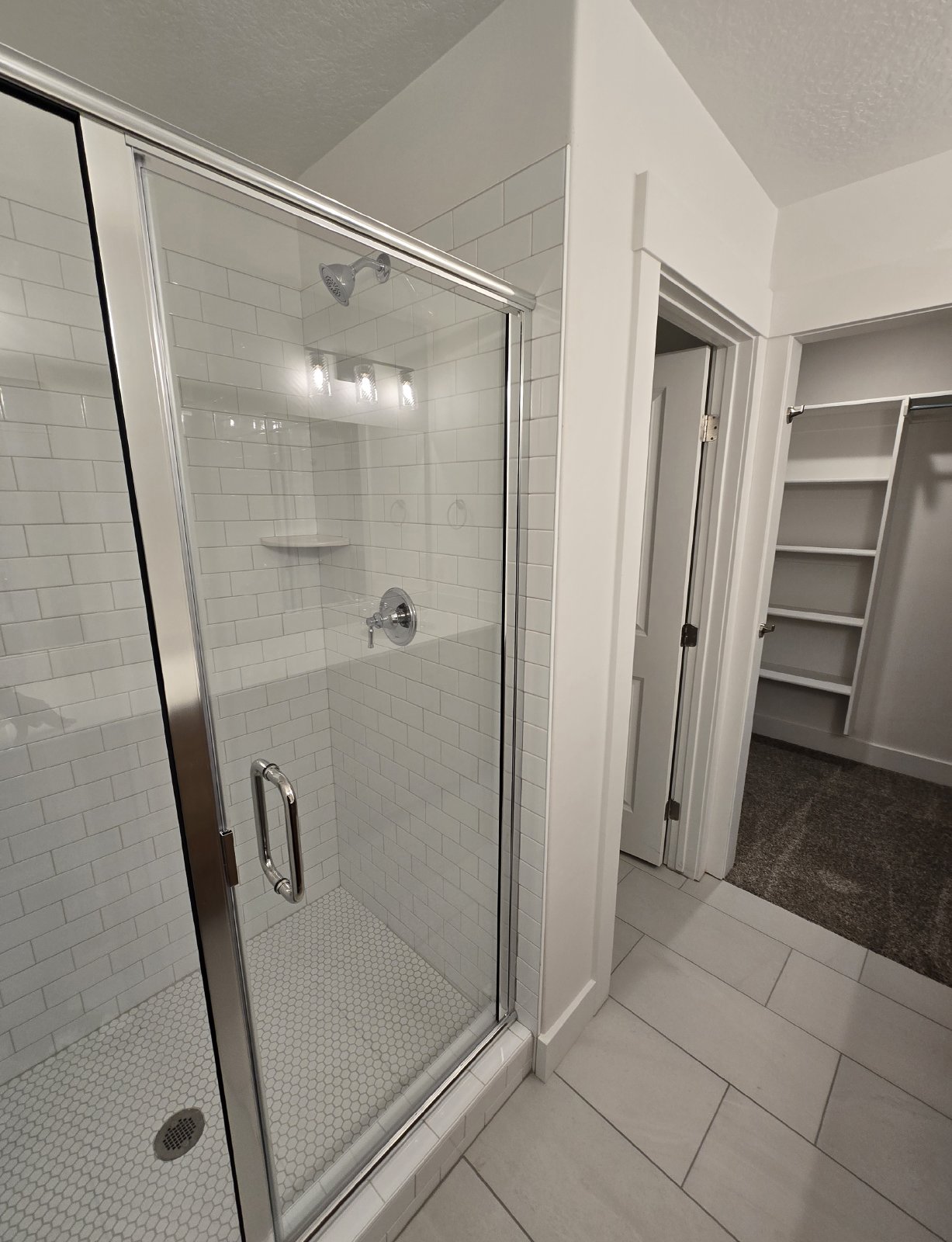 BRAND NEW WEST HAVEN TOWNHOUSE! property image