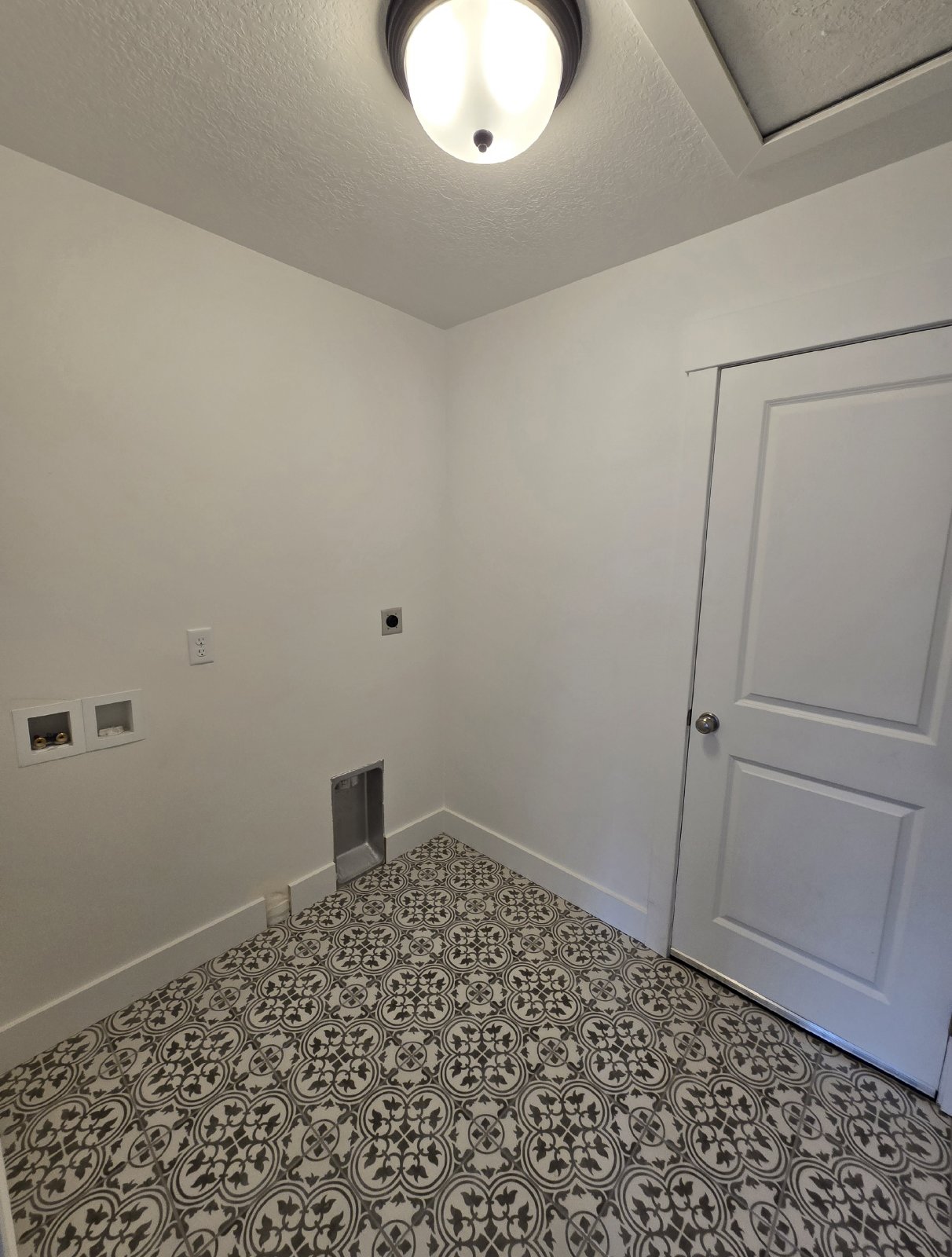 BRAND NEW WEST HAVEN TOWNHOUSE! property image