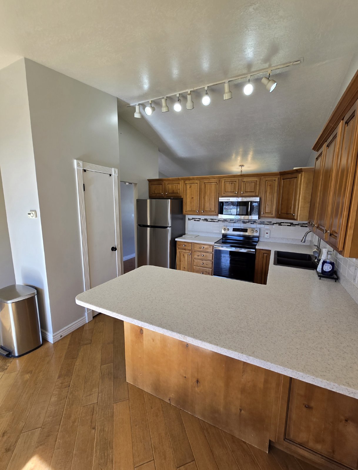 Layton Short Term Lease property image