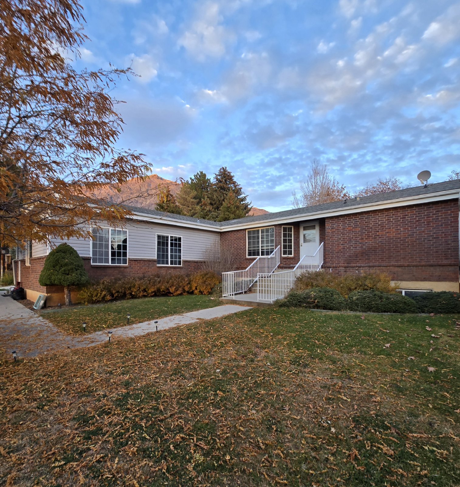 Pleasant View Basement Apartment! property image