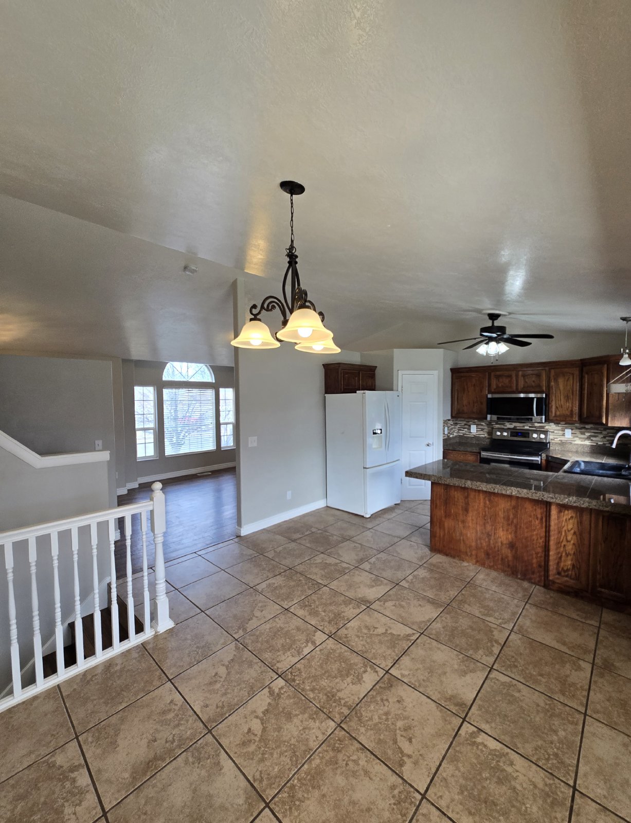 5 Bedroom Clinton Home! property image