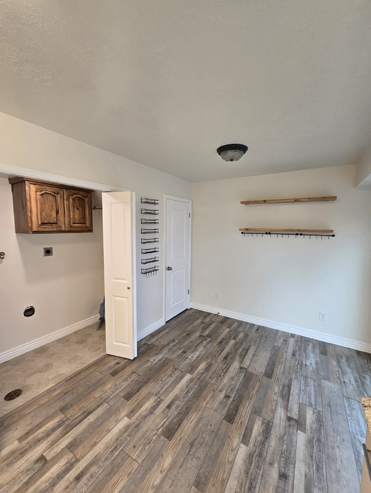 2 Bedroom Ogden Townhouse! property image