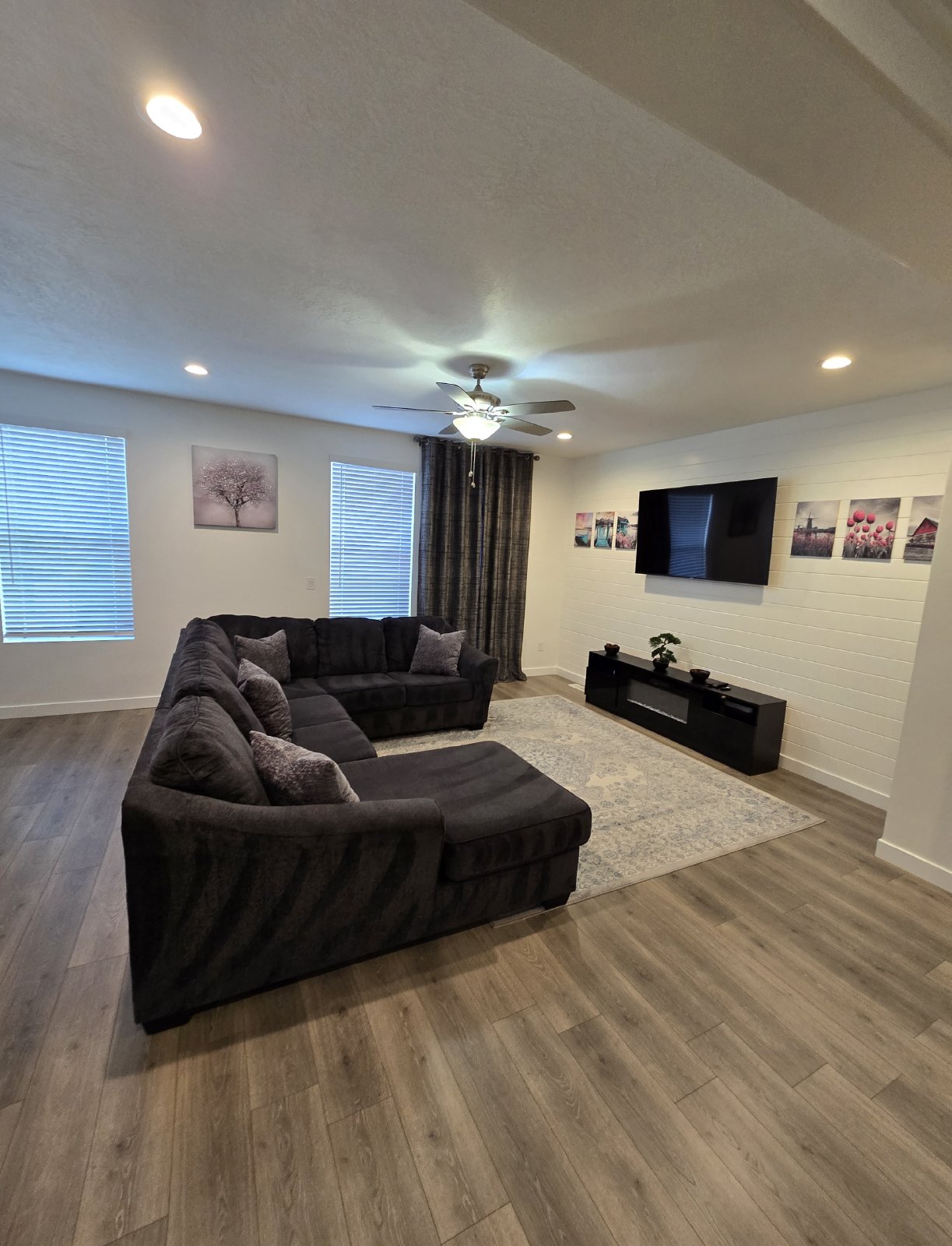 Fully Furnished Layton Townhouse! property image