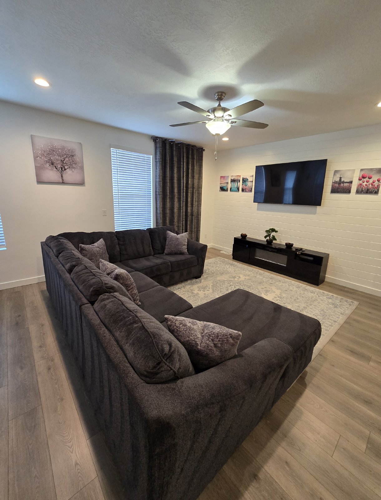 Fully Furnished Layton Townhouse! property image