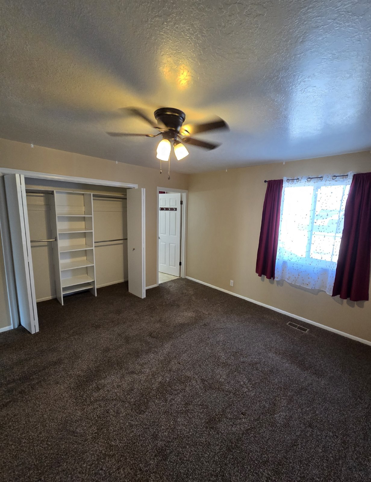 4 Bedroom NSL Home! property image