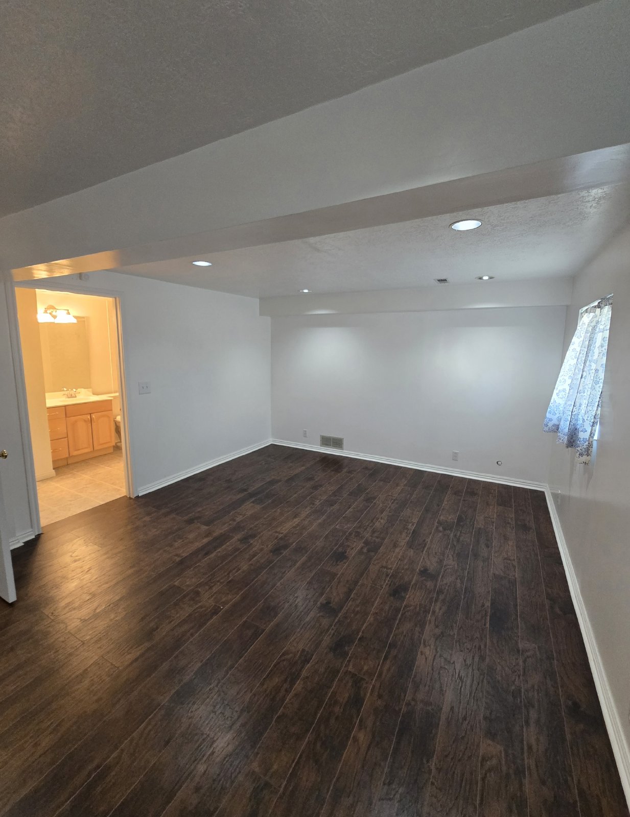 4 Bedroom NSL Home! property image