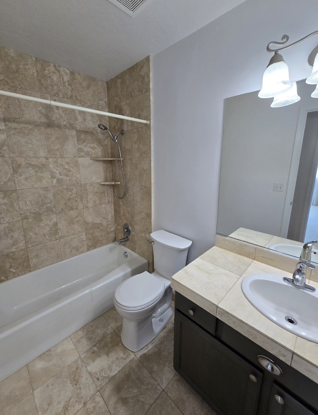 4 Bedroom NSL Home! property image