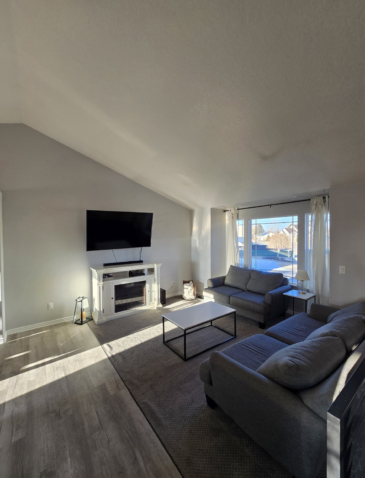 4 Bedroom Roy Home! property image