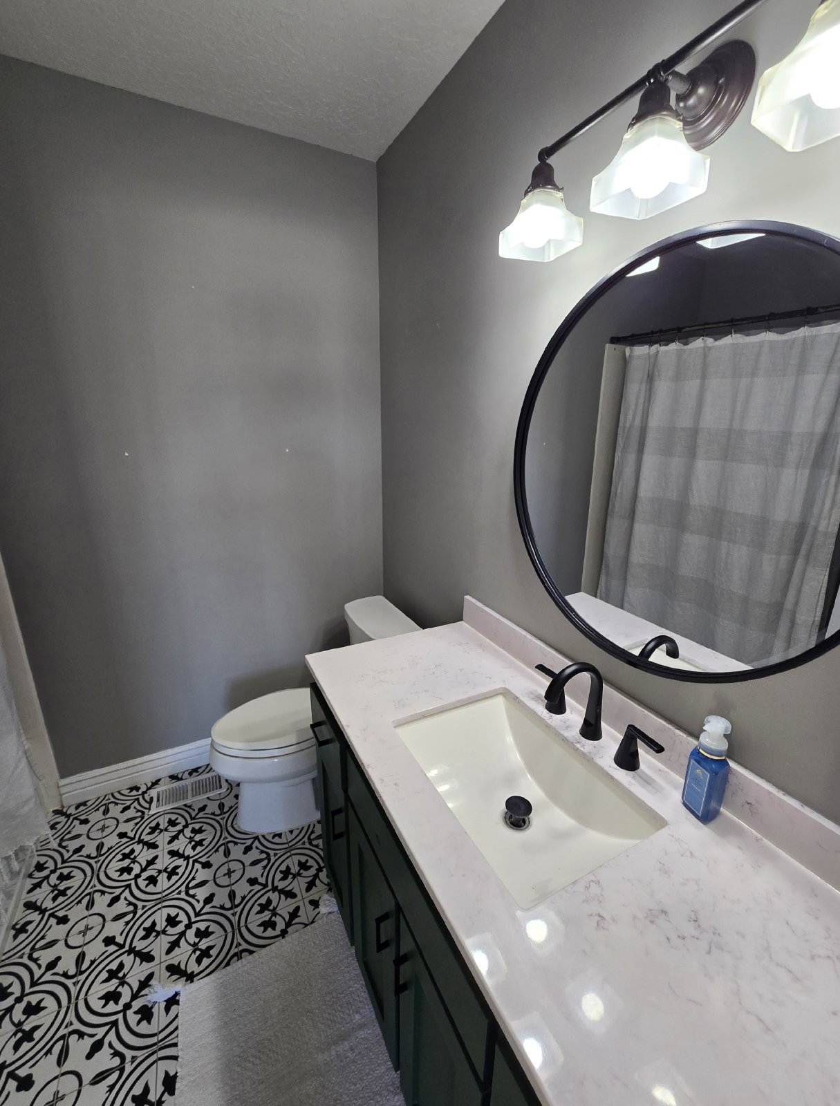 4 Bedroom Roy Home! property image