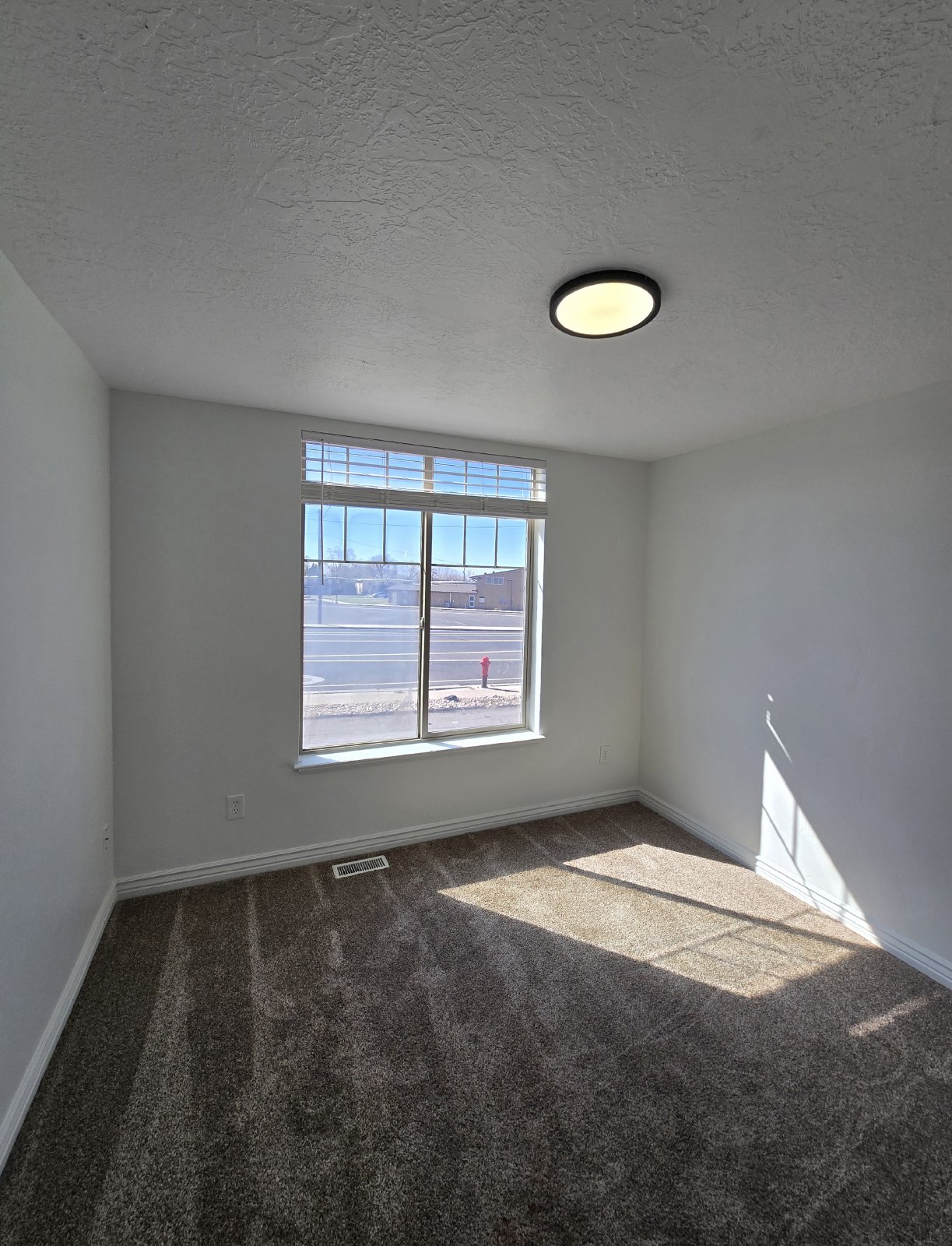 Newly Updated 3 Bedroom Duplex! property image