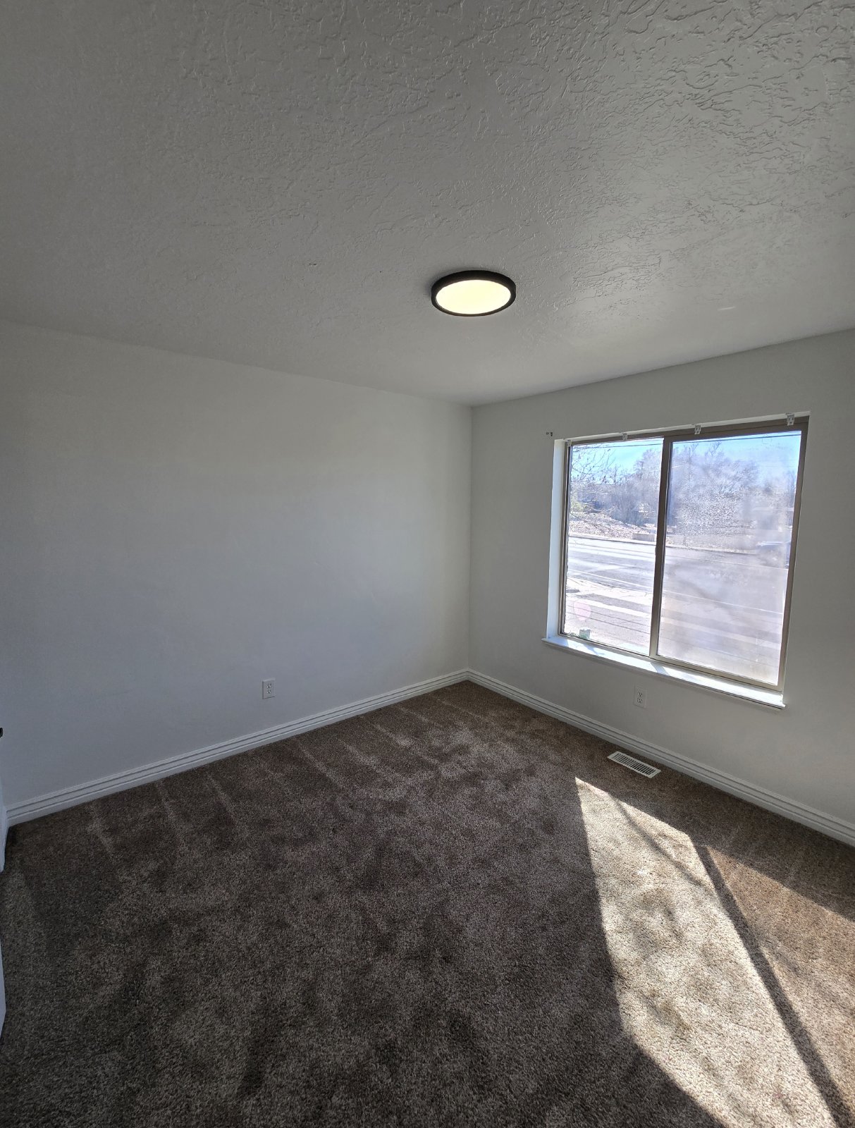 Newly Updated 3 Bedroom Duplex! property image