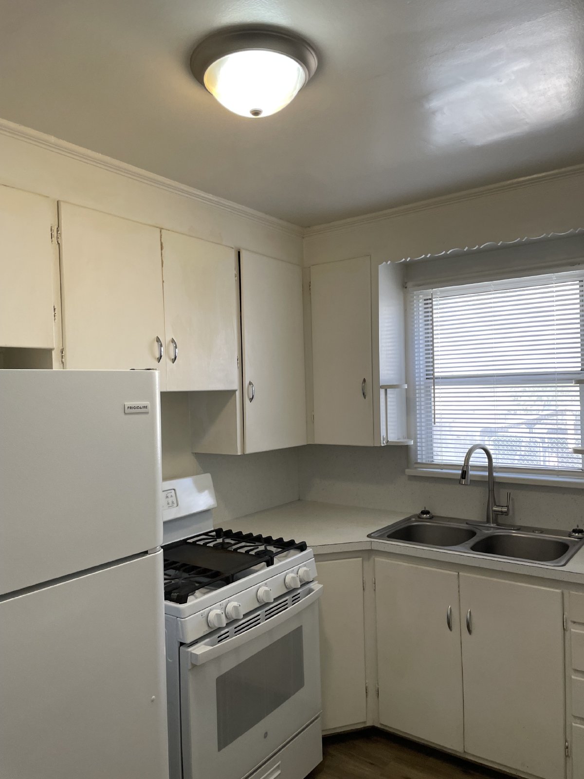 2 Bedroom Ogden Apartment! property image