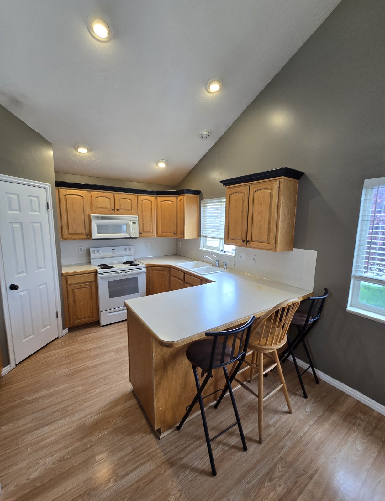 FREE RENT- Month of May property image