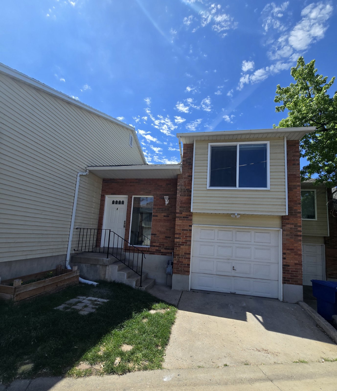 3 Bedroom Bountiful Townhouse! property image