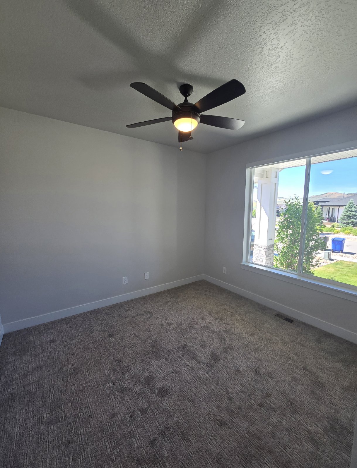 4 Bedroom Mtn Green Home! property image
