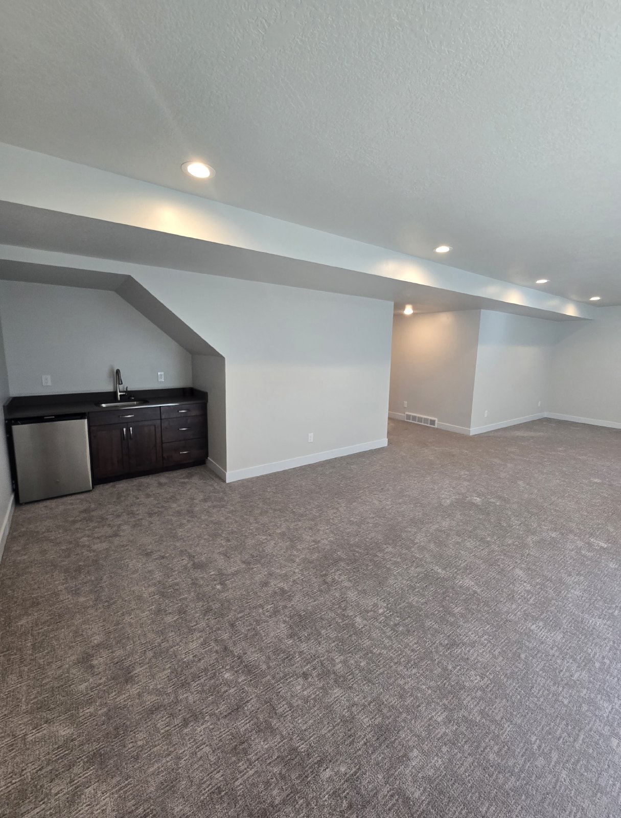 4 Bedroom Mtn Green Home! property image