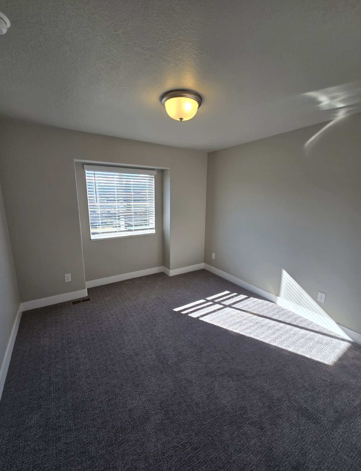 4 Bed 3.5 Bath Morgan Townhome property image