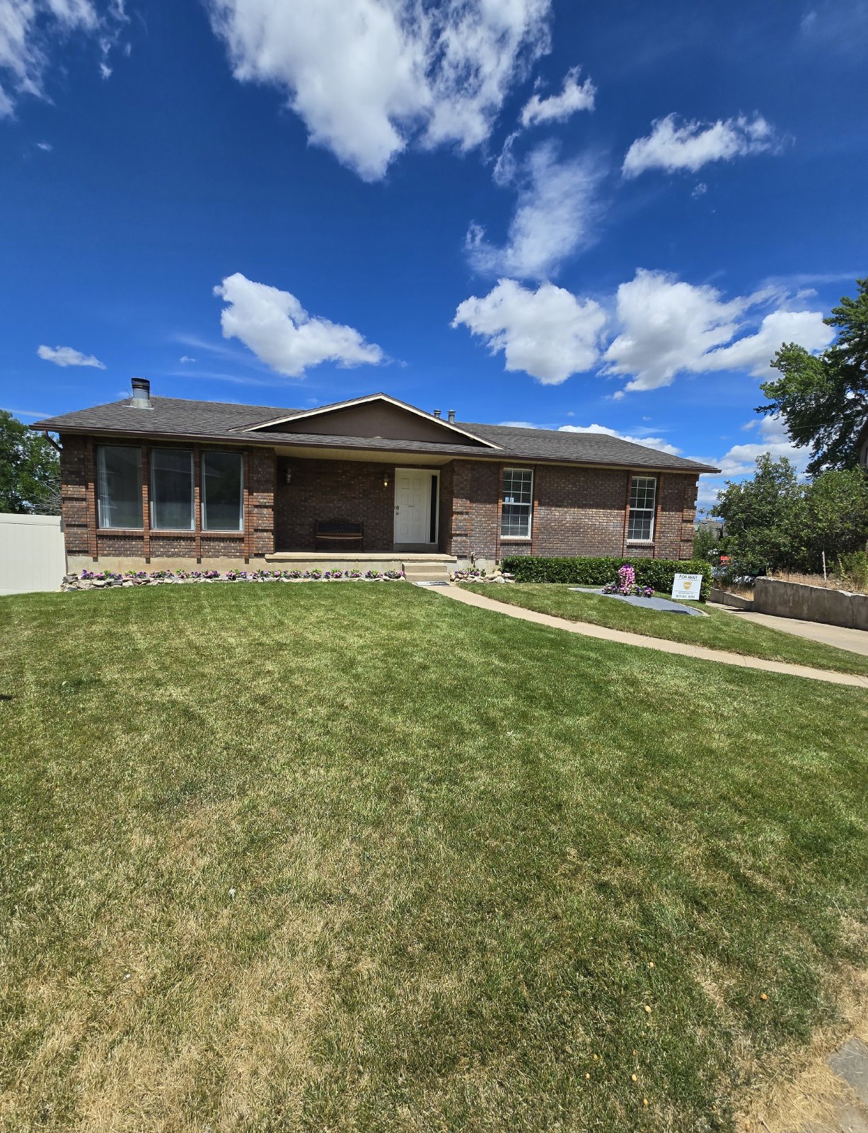 6 Bedroom Bountiful Home! property image