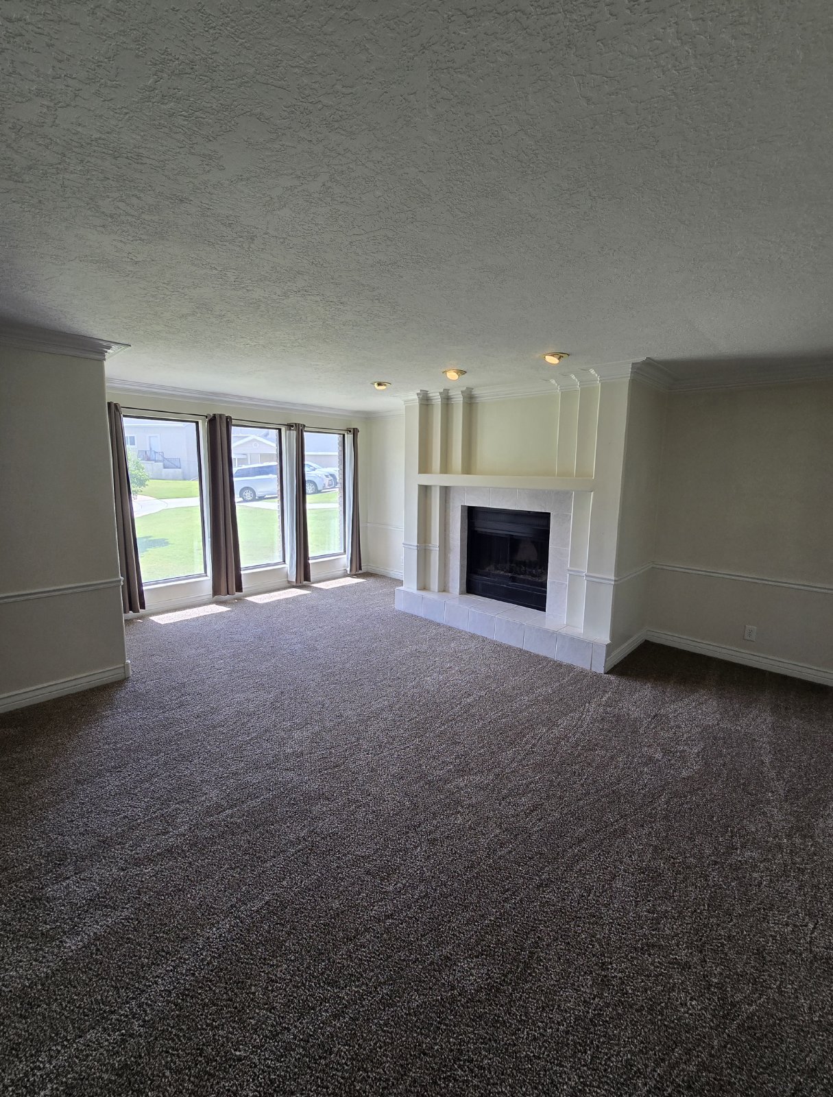 6 Bedroom Bountiful Home! property image