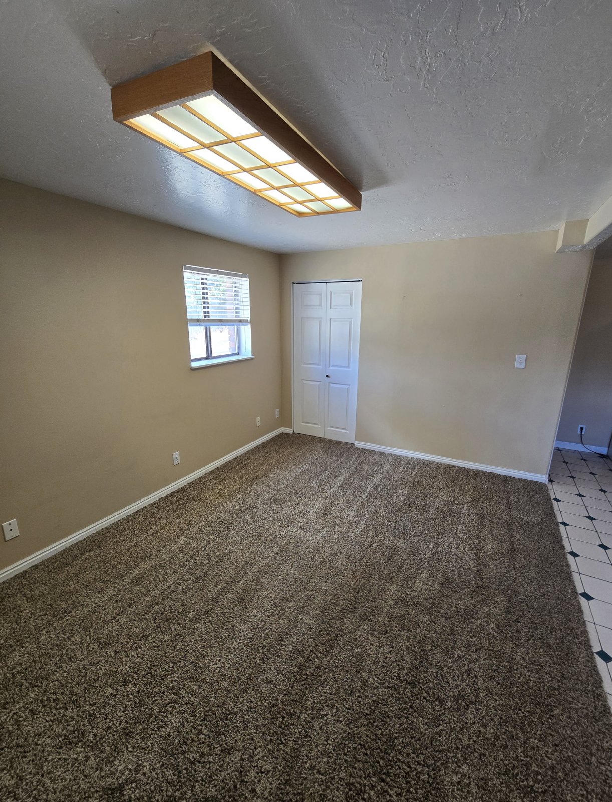 6 Bedroom Bountiful Home! property image
