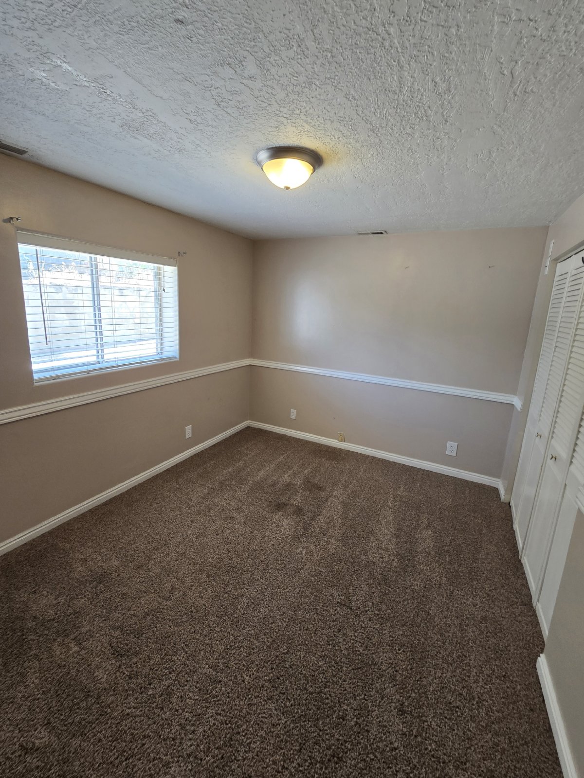 6 Bedroom Bountiful Home! property image