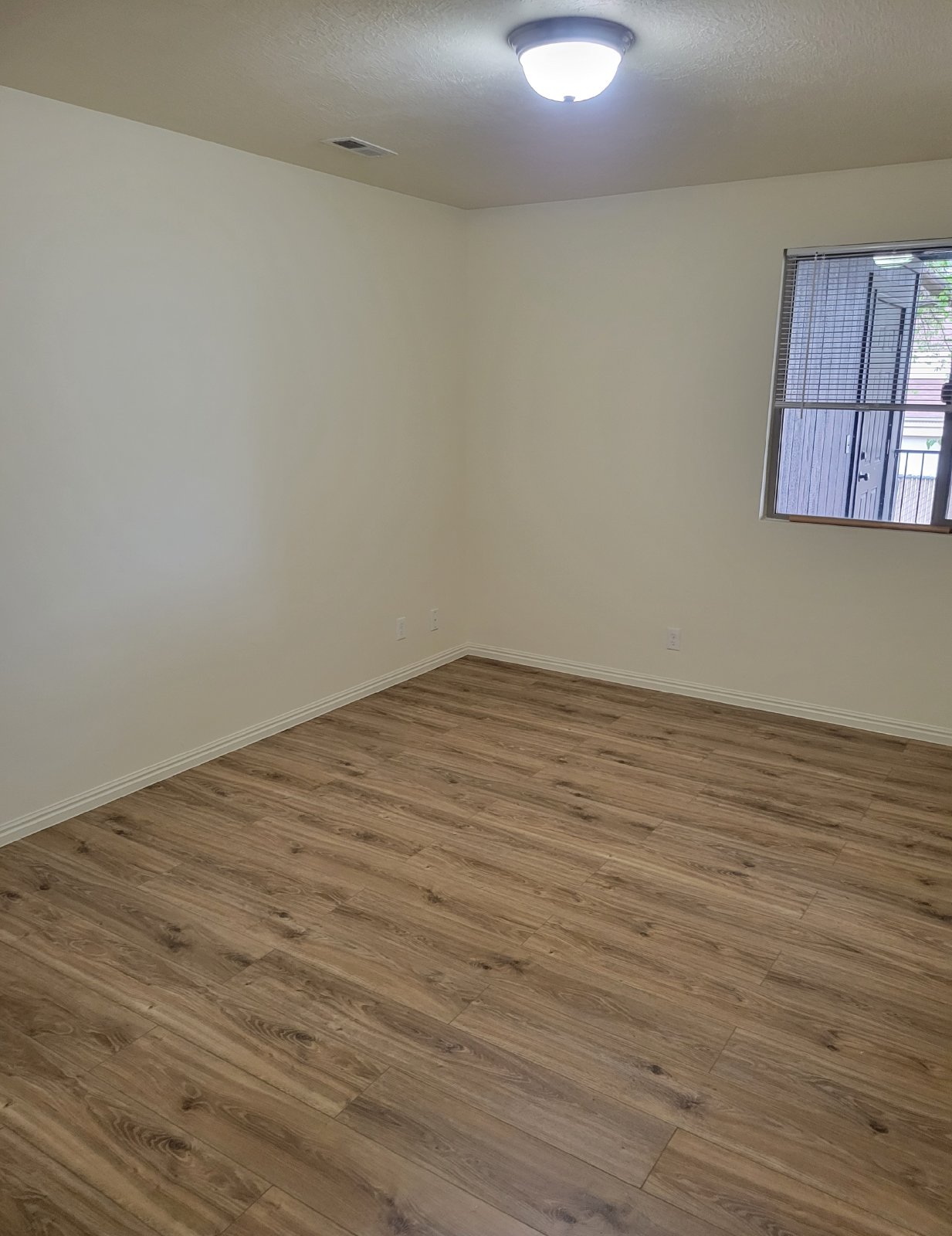 Updated 2 Bedroom Roy Condo! property image