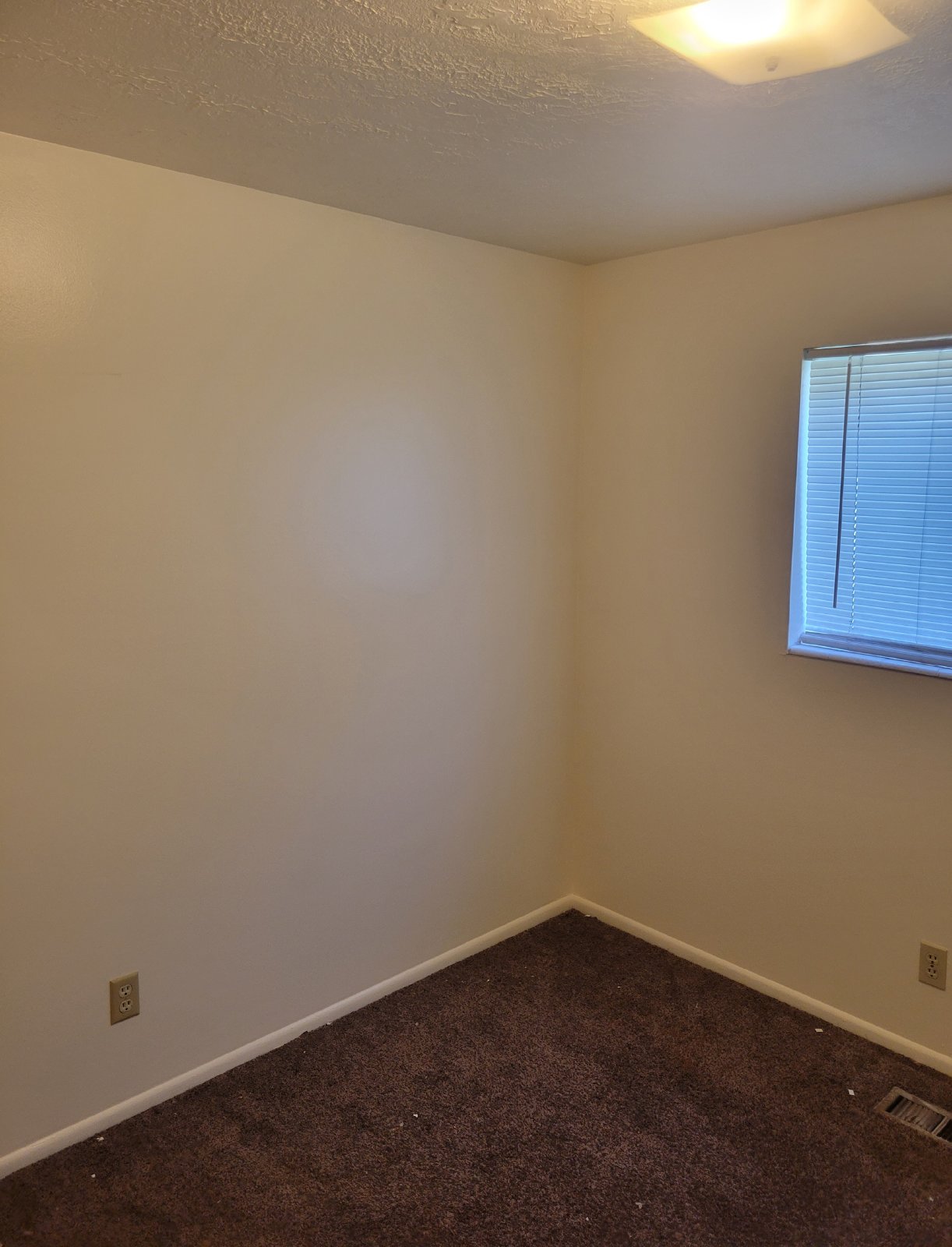 2 Bedroom Layton Multiplex! property image
