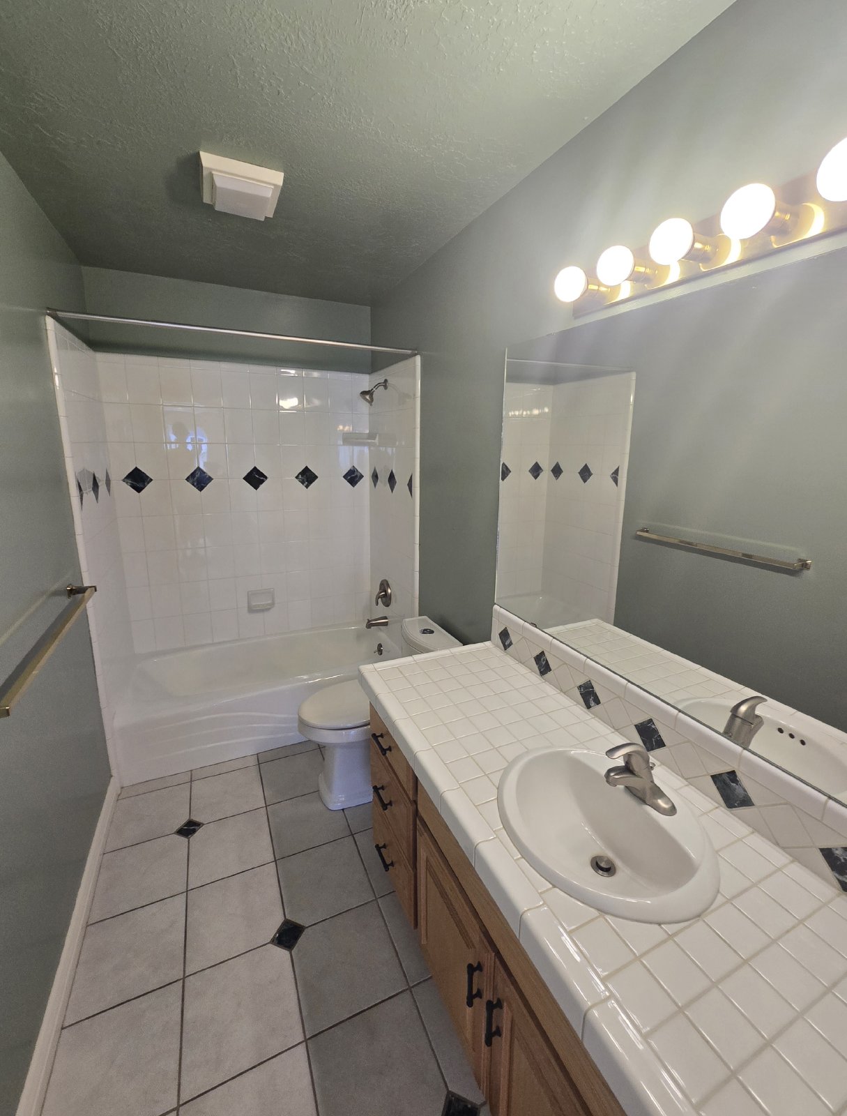 Huge 5 Bedroom South Ogden Home! property image