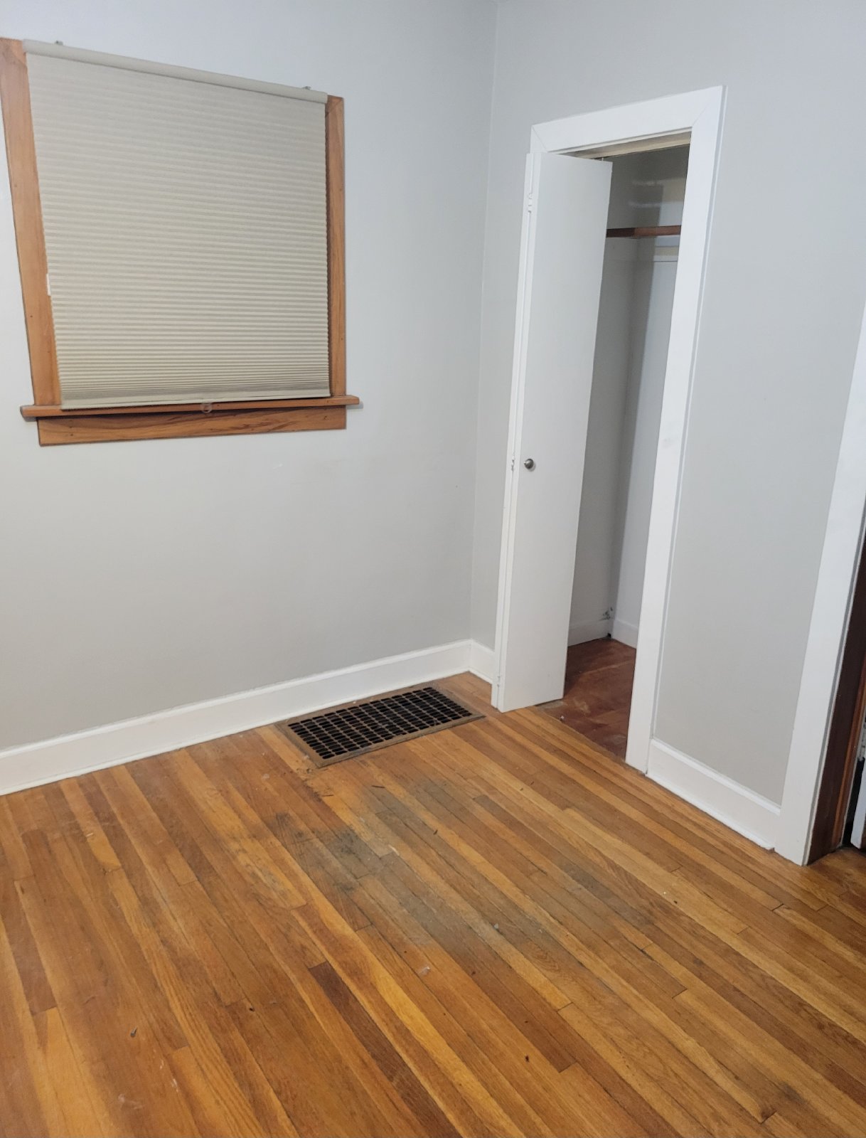 2 Bedroom SLC Upstairs Duplex property image