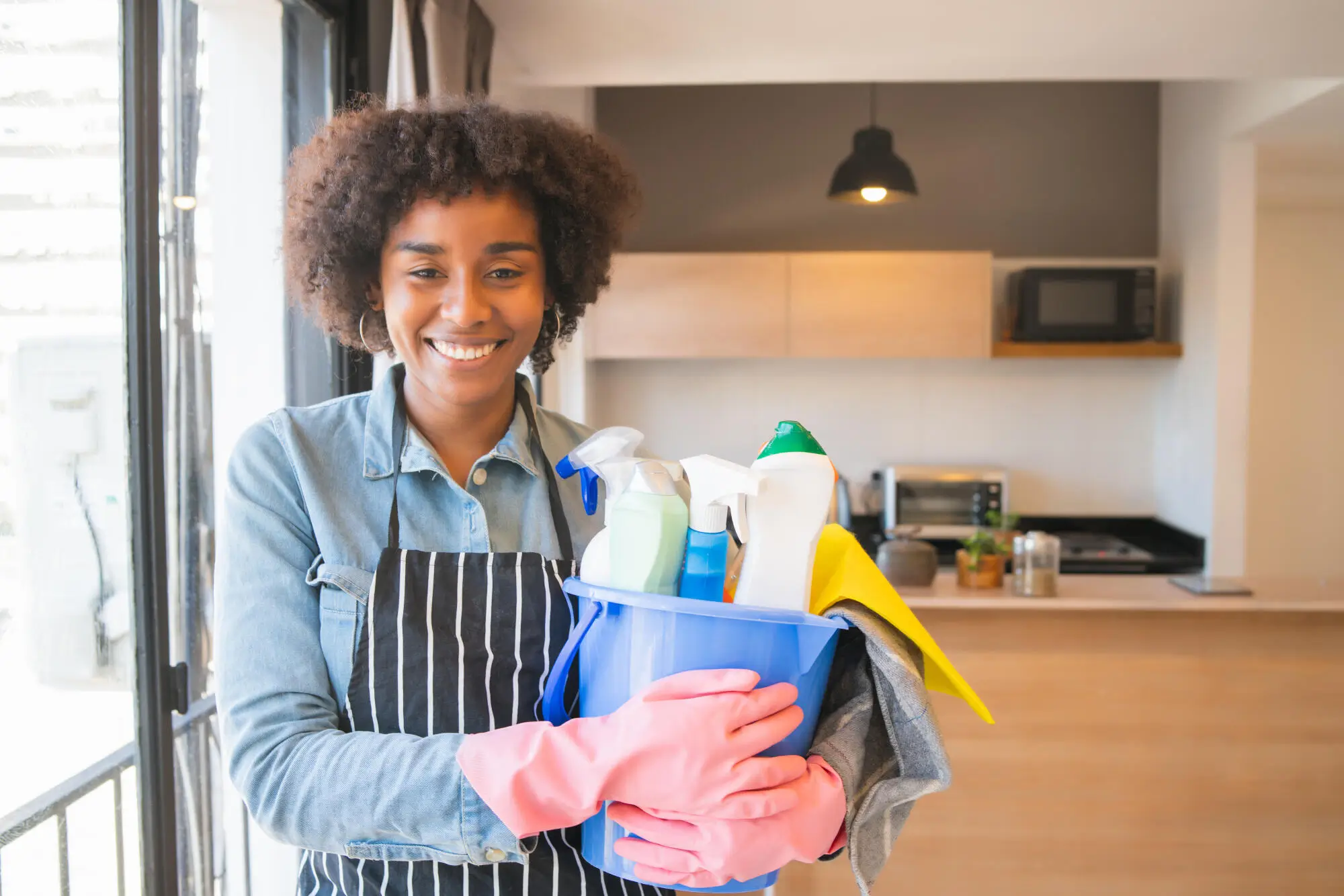 Deep Cleaning Tips for Vacation Rentals in Hooper, UT: Making Your Home Sparkle